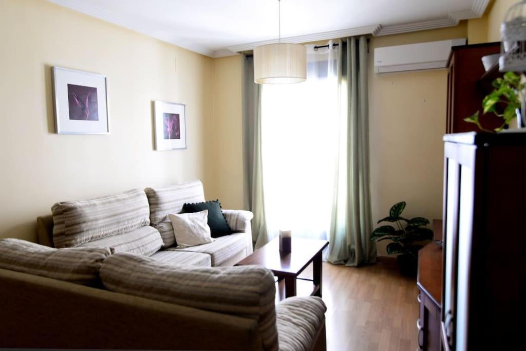 Vivienda Con Fines Turisticos Baeza Monumental Centro Lägenhet Exteriör bild